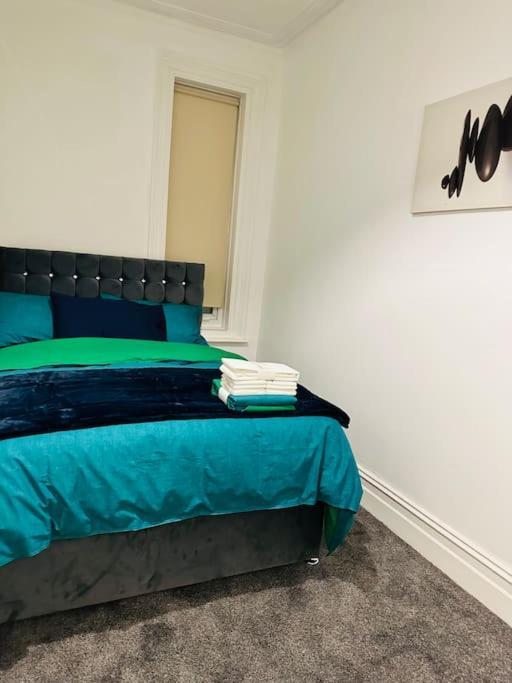 Bespoke 2 Bedroom Apt Derby City Екстериор снимка